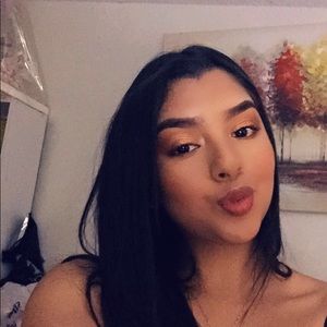 Meet your Posher, Nancy